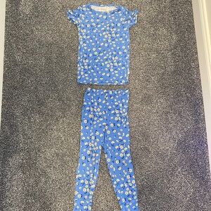 Posh Peanut short sleeve girls pjs size 6T